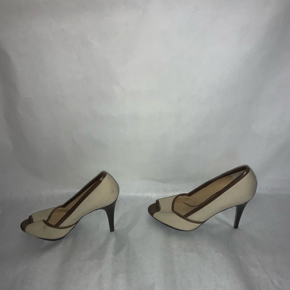 Platform peep toe heels